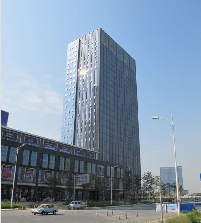 龍光電子集團大廈格力中央空調(diào)安裝案例.png
